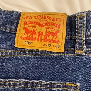 Men’s Levi 505 jeans